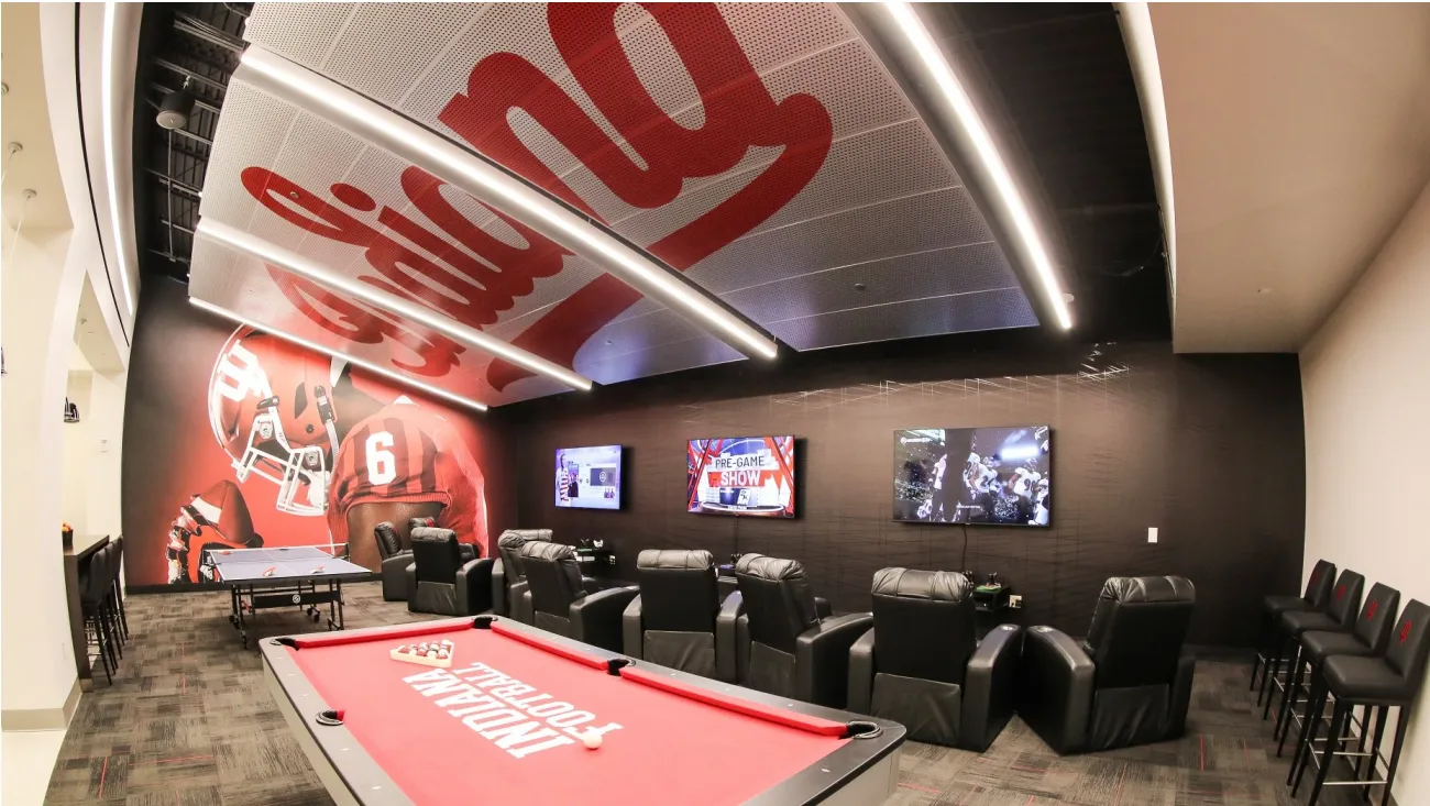 UI Locker Room lounge