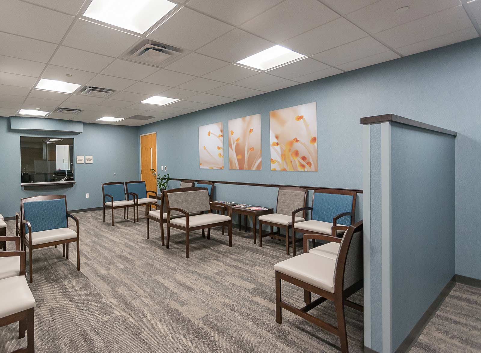 A Modern Healthcare Experience: IU Health Multi-Specialty Clinic Design