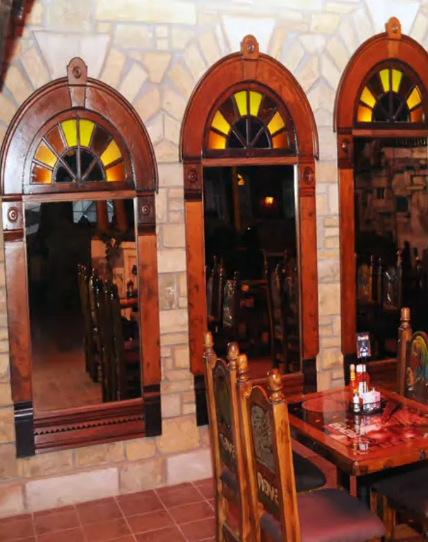 Riviera Maya Restaurant Windows