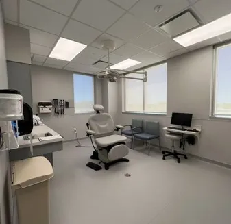 IU Health Multi-Specialty Clinic consultation room design