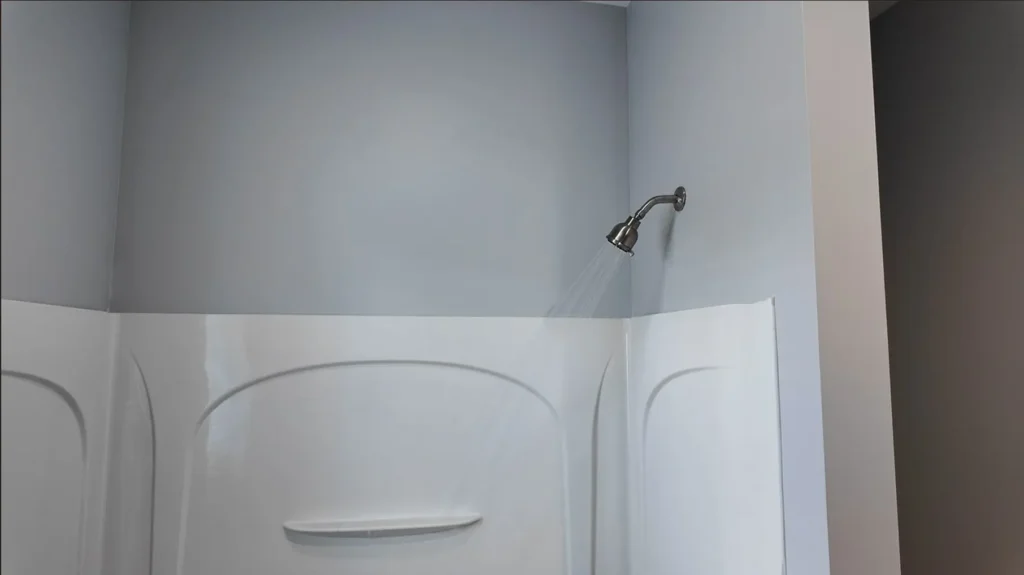 Kokomo apartment shower
